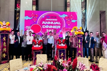 龍行千里 不忘初心 | 景興紙業(yè)全資子公司景興控股（馬）有限公司年會盛典點(diǎn)燃2024！